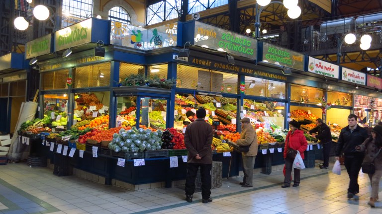 The fruity market hall