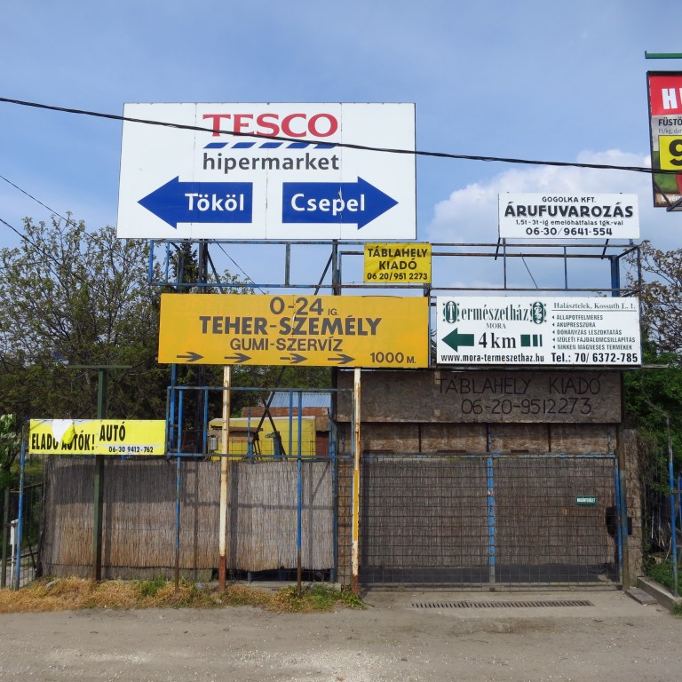 öööööhrm yeah... 24h Gumi-Szerviz, nice!