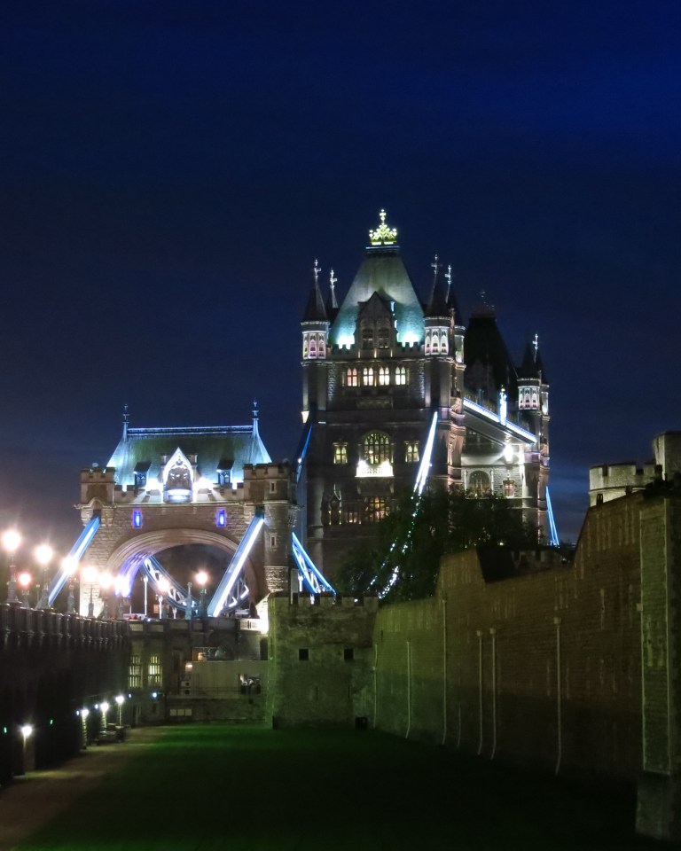 Some common bridge in London